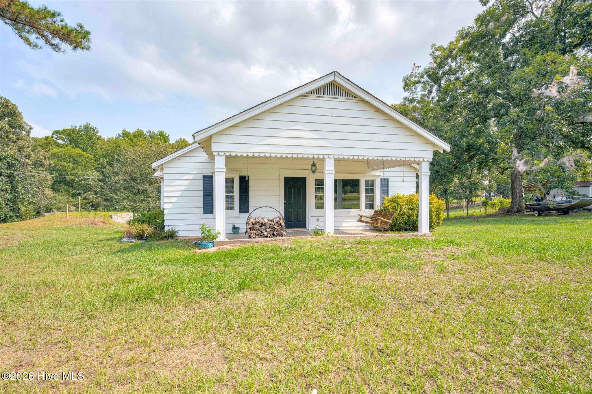 1717 Washington Highway