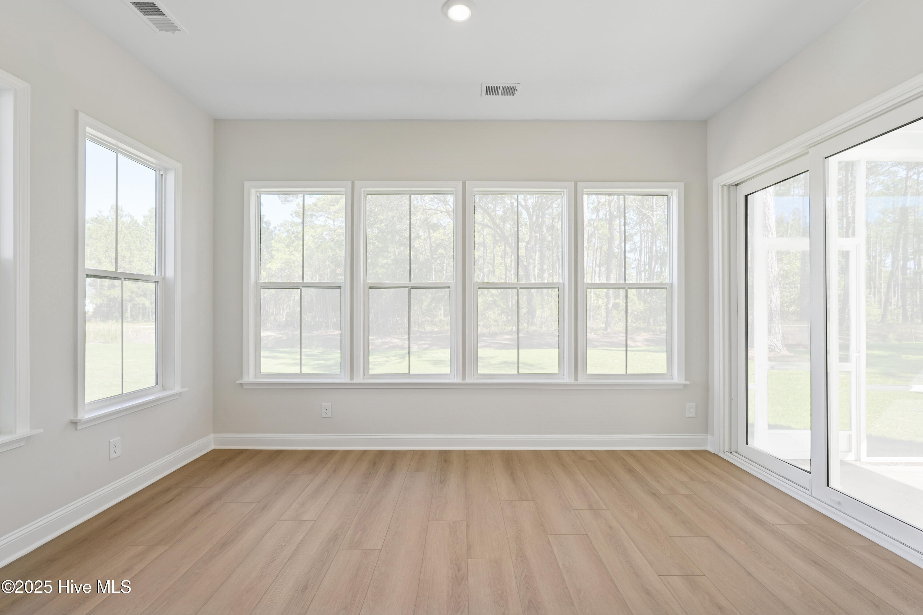 1562 St. Lucia Drive SW