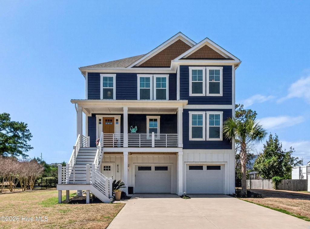 Photo of 8124 Lakeview Drive, Wilmington, NC 28412 (MLS # 100561460)