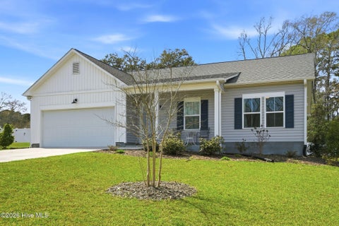 Homes For Sale - 1621 Star Cross Drive<br/> Shallotte, NC 28470