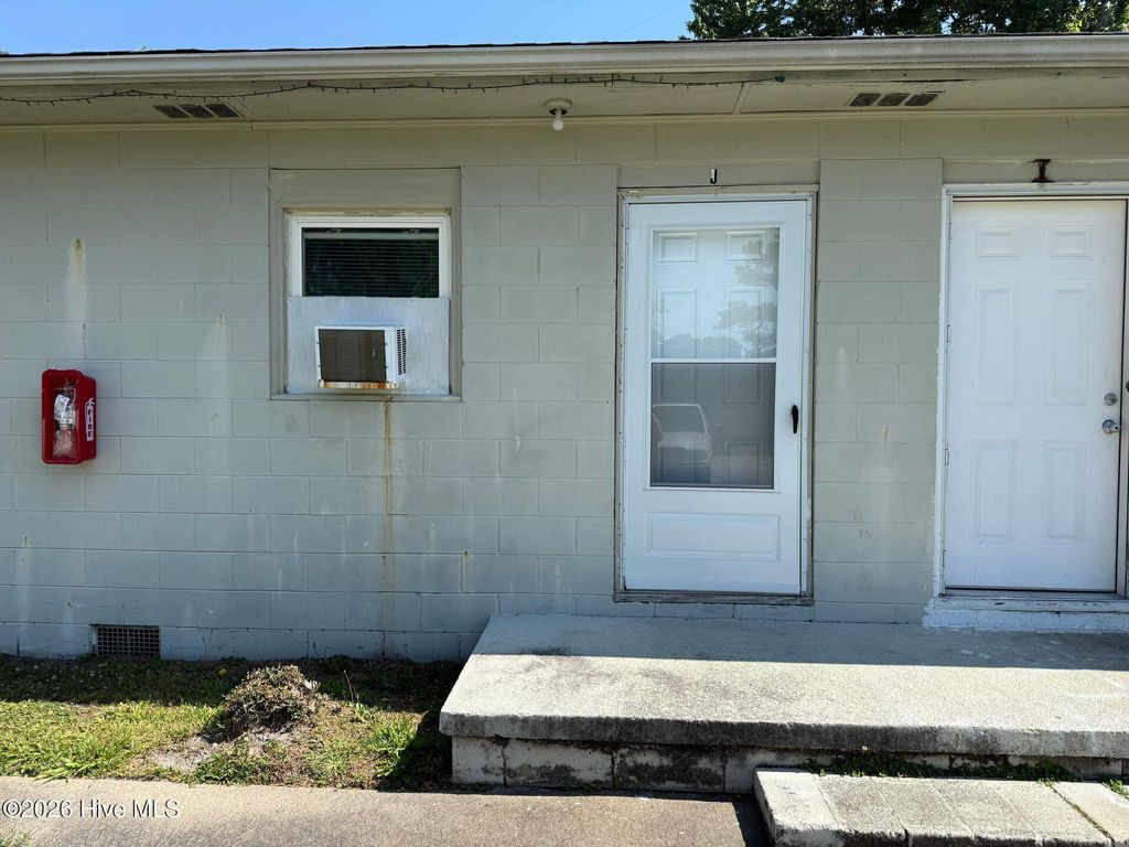 Photo of 165 Lakewood Drive #J, Jacksonville, NC 28546 (MLS # 100569056)