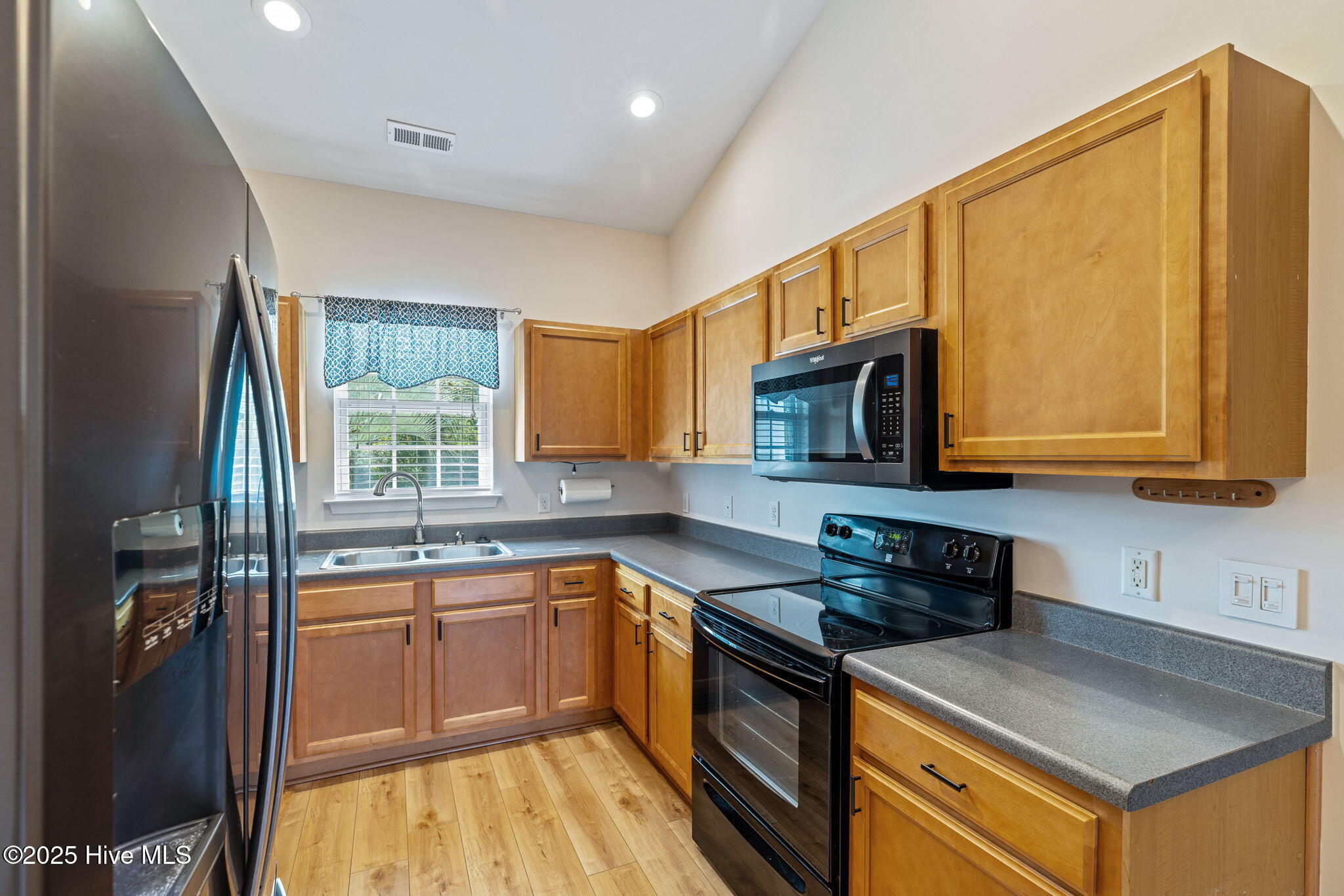 Wilmington, North Carolina 28412, United States, 2 Bedrooms Bedrooms, ,2 BathroomsBathrooms,Residential,Active,255695