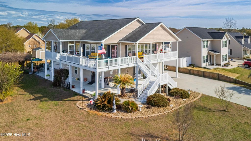 Photo of 232 Hickory Shores Drive, Newport, NC 28570 (MLS # 100500639)
