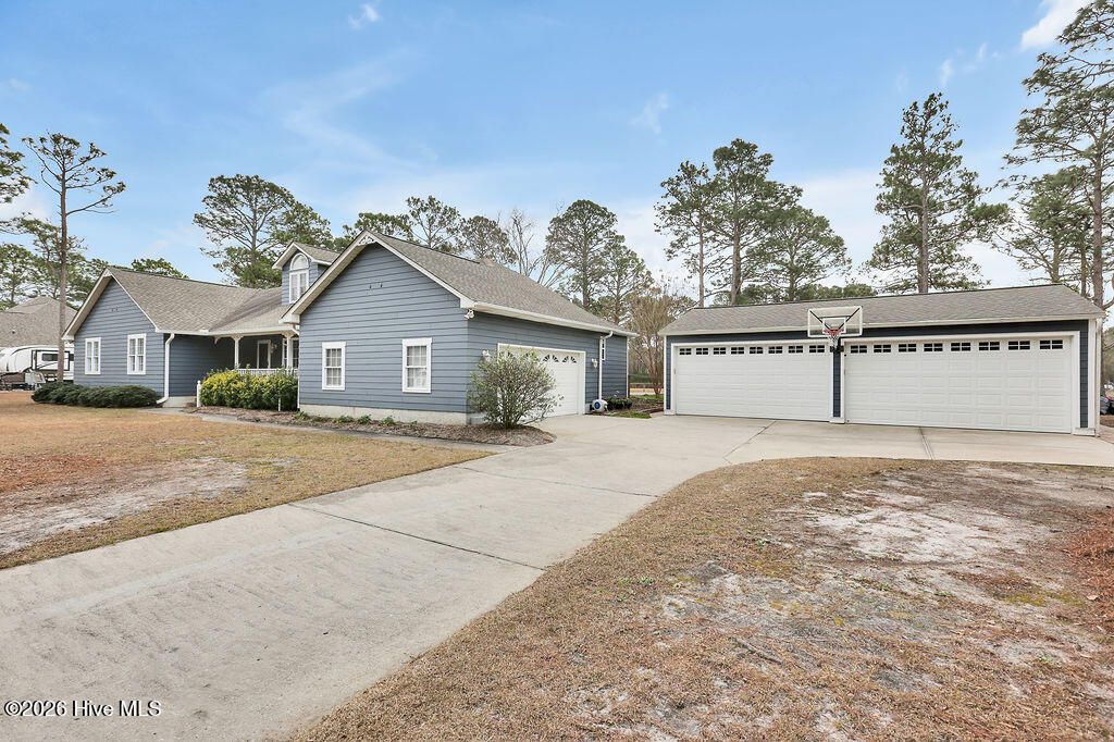 Photo of 24 Queens Grant Circle SW, Shallotte, NC 28470 (MLS # 100551760)