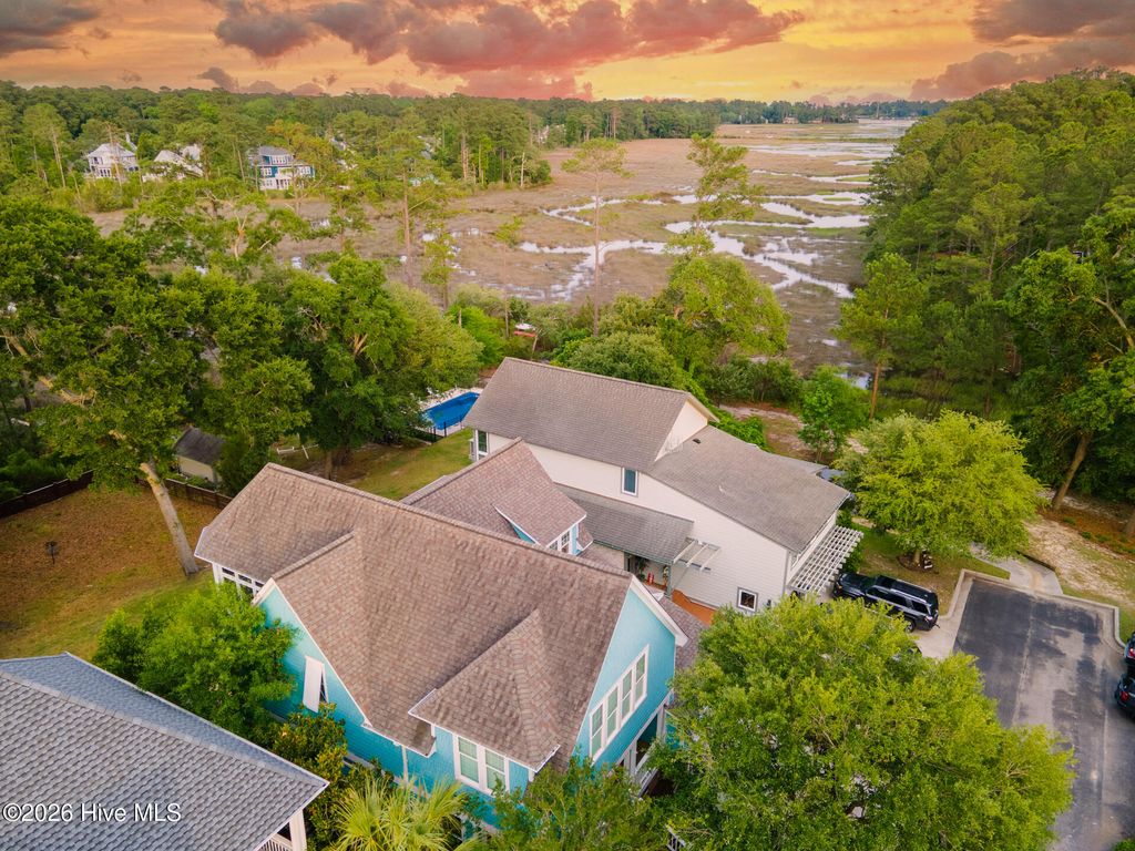 Photo of 1043 Headwater Cove Lane, Wilmington, NC 28403 (MLS # 100577510)