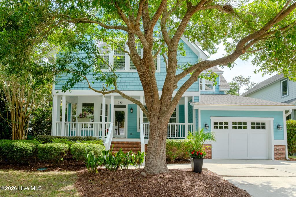 Photo of 1043 Headwater Cove Lane, Wilmington, NC 28403 (MLS # 100577510)
