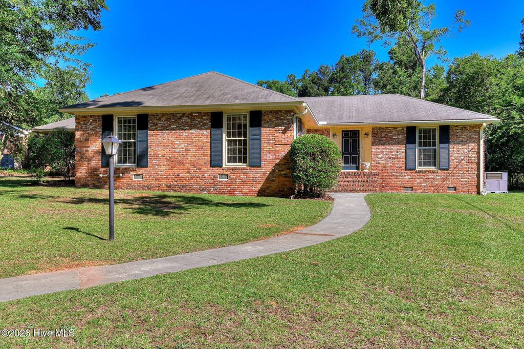Photo of 424 Sheffield Circle, Augusta, GA 30909 (MLS # 100583843)