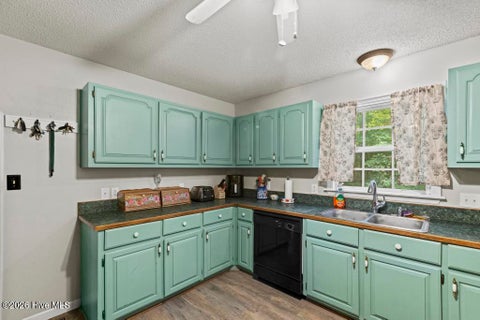 Tiny photo for 509 Maize Court, Hubert, NC 28539 (MLS # 100603132)