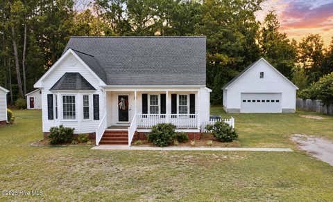 Homes For Sale - 126 Edgewater Road<br/> Washington, NC 27889
