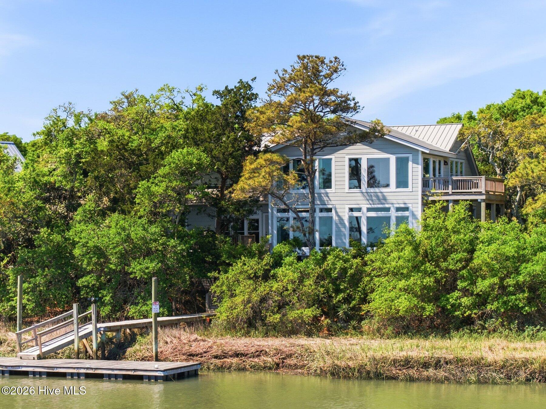 103 N Bald Head Wynd