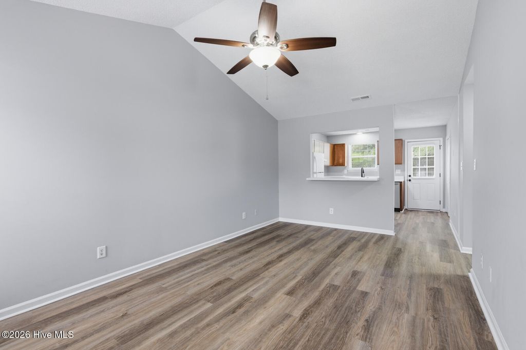 Photo of 112 Glenside Court, Midway Park, NC 28544 (MLS # 100572002)