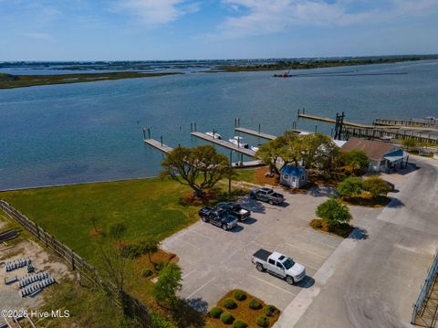 Tiny photo for 858 Wildwood Circle, Hampstead, NC 28443 (MLS # 100561337)