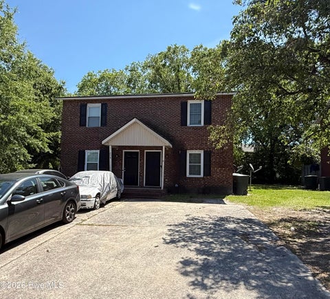 Multifamily For Sale - 204 Kristin Drive #A/B<br/> Greenville, NC 27834