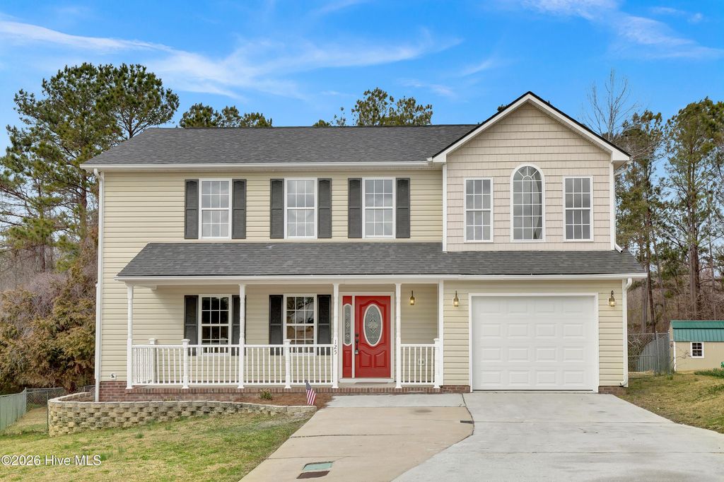 Photo of 125 Cobblestone Trail, Jacksonville, NC 28546 (MLS # 100556973)