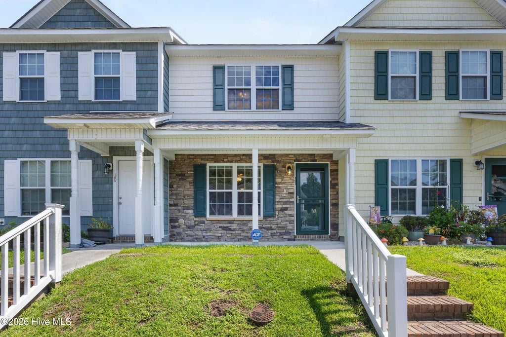 Photo of 27 E Doris Avenue, Jacksonville, NC 28540 (MLS # 100600751)