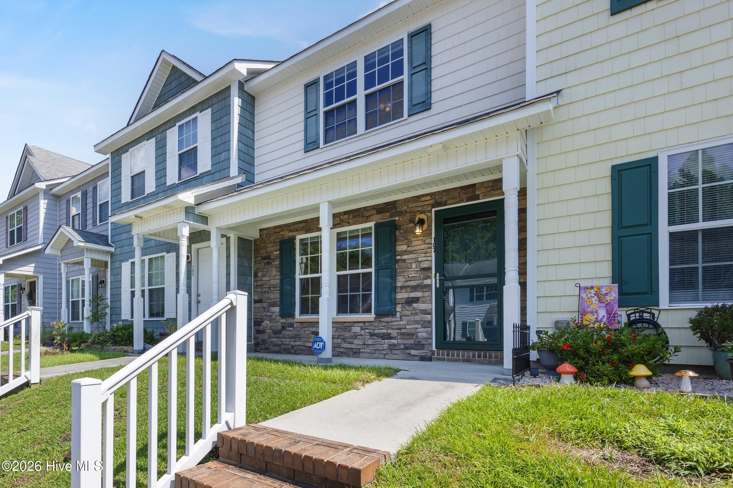 27 E Doris Avenue