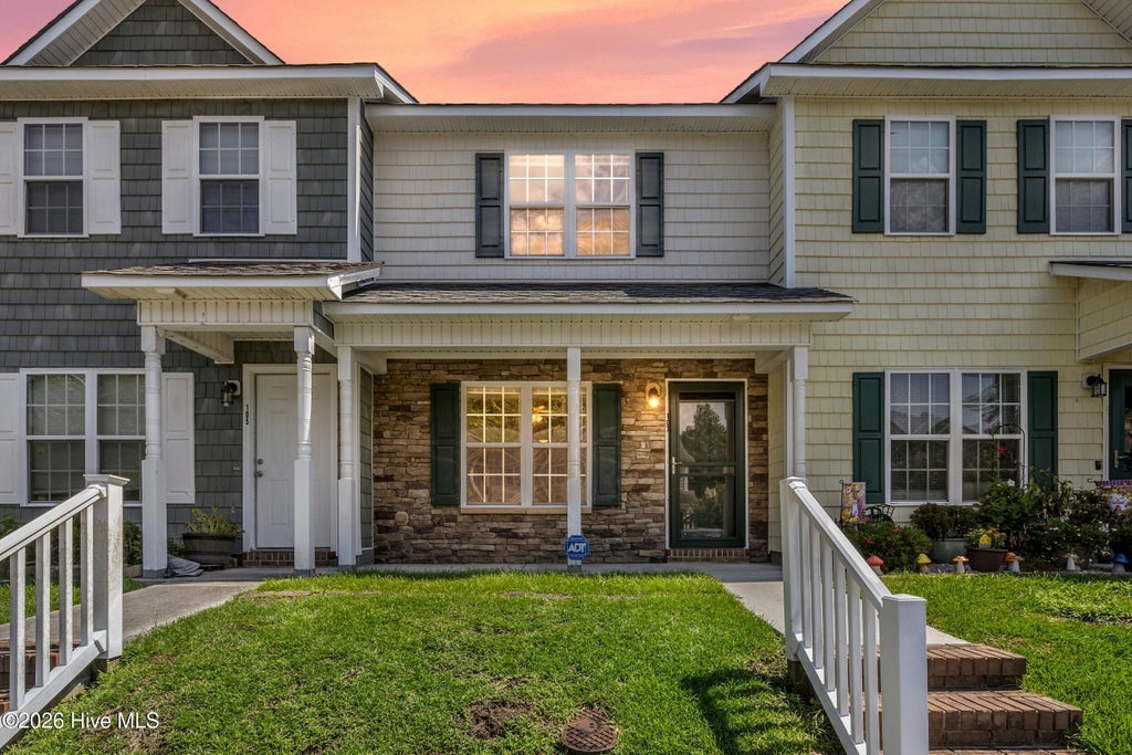Photo of 27 E Doris Avenue, Jacksonville, NC 28540 (MLS # 100600751)