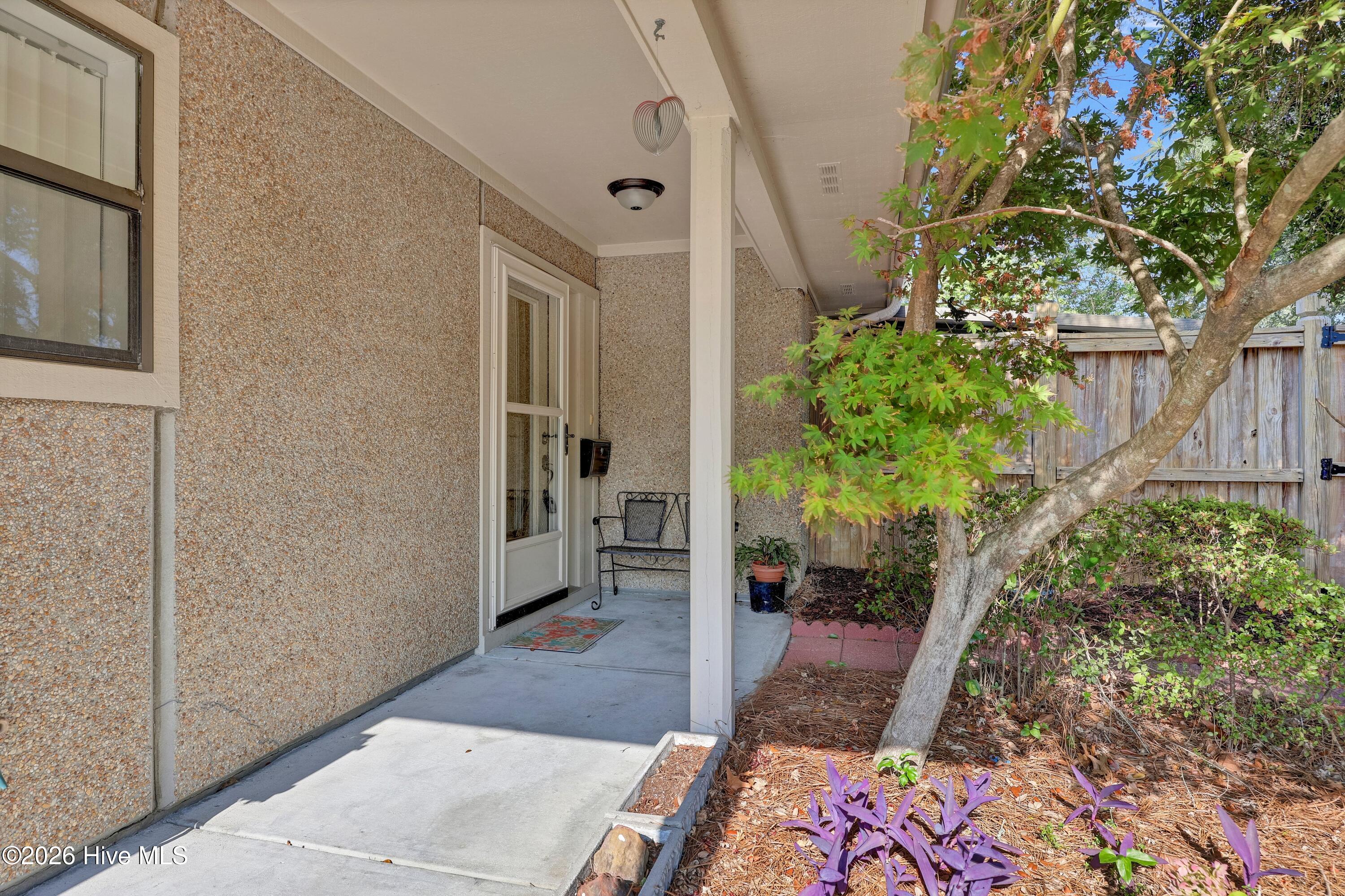 7412 Ridgeview Place