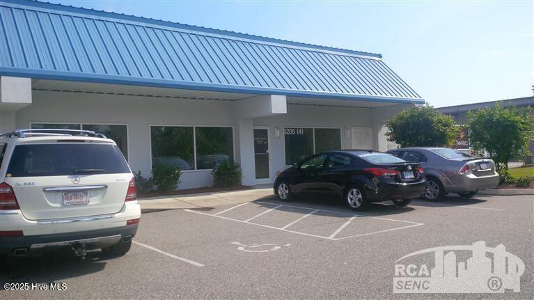 3205 Kitty Hawk Road