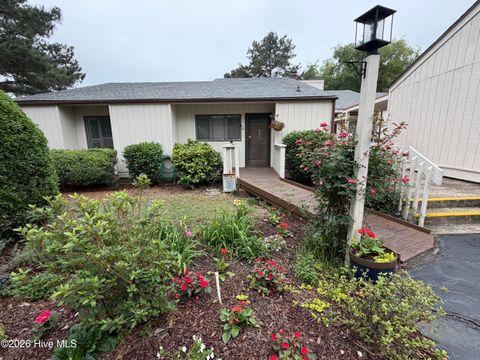 Condo For Rent - 32 Martin Drive #A<br/> Whispering Pines, NC 28327