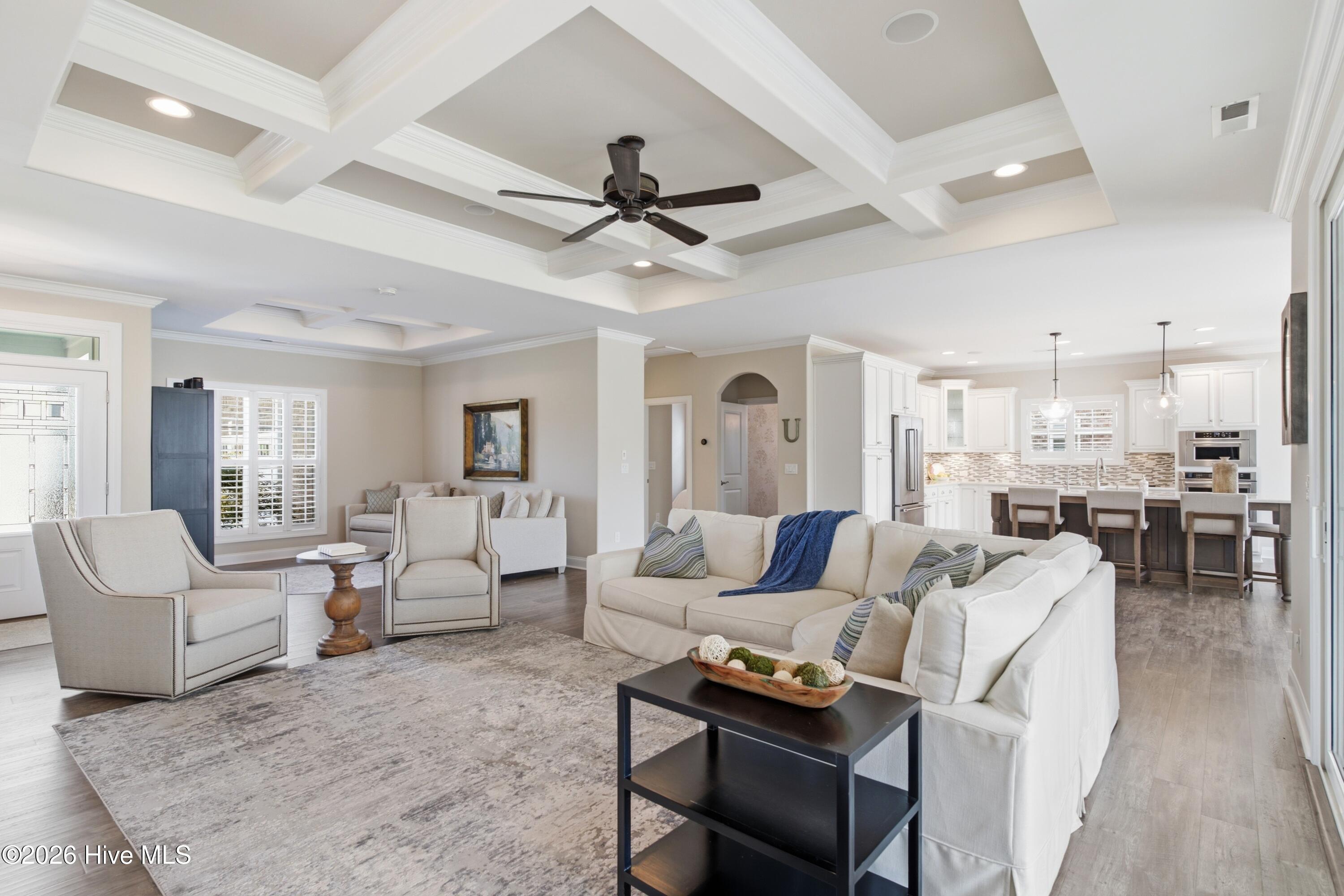 1402 Admiral Way