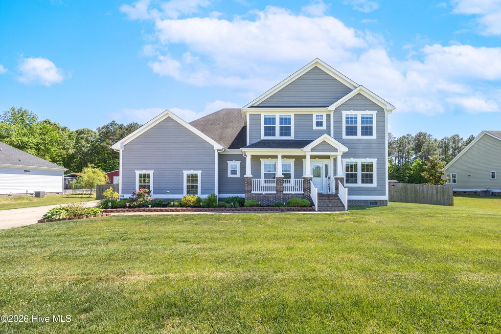 Photo of 268 Baxter Lane, Moyock, NC 27958 (MLS # 100570422)