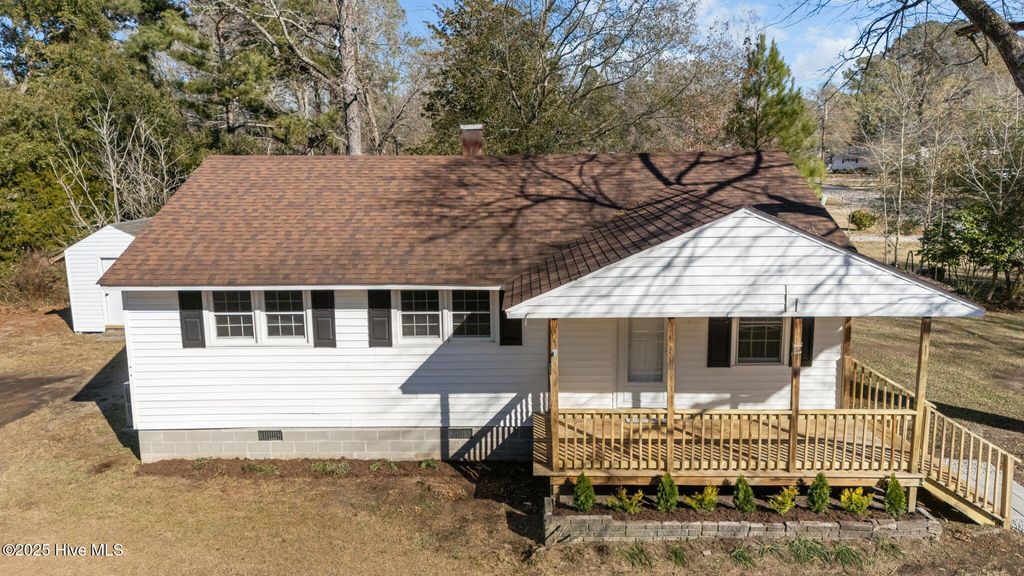 Photo of 6748 Pitt Street, Grifton, NC 28530 (MLS # 100545984)