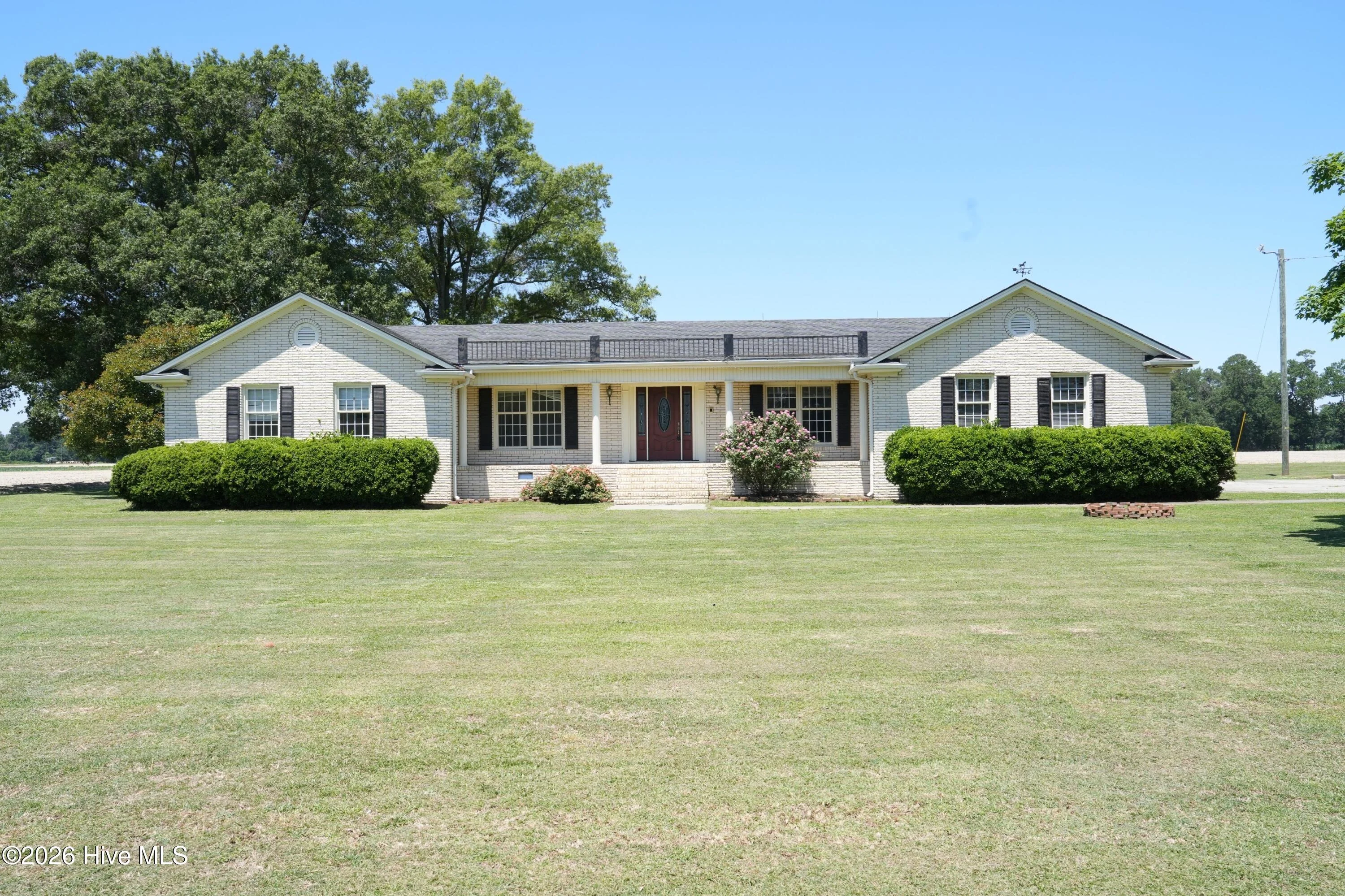 4556 Garland Highway