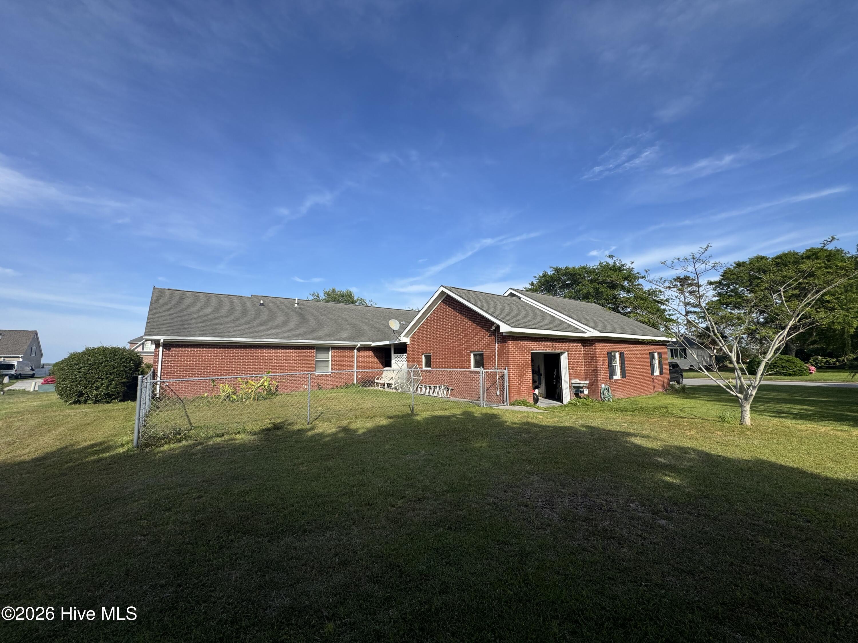 1601 River Bluff Road