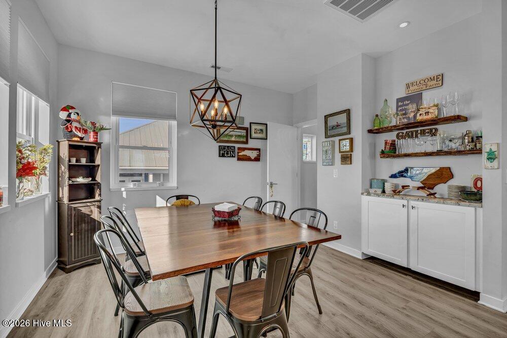 1110 Lake Park Boulevard S 2