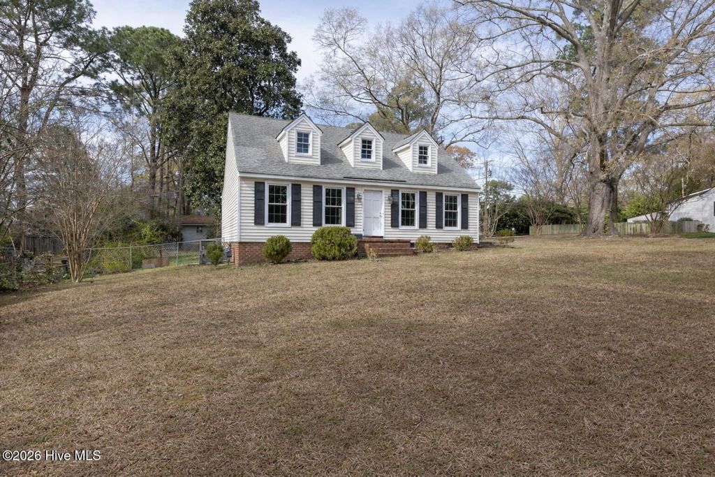 Photo of 500 Mount Vernon Drive NW, Wilson, NC 27893 (MLS # 100561650)