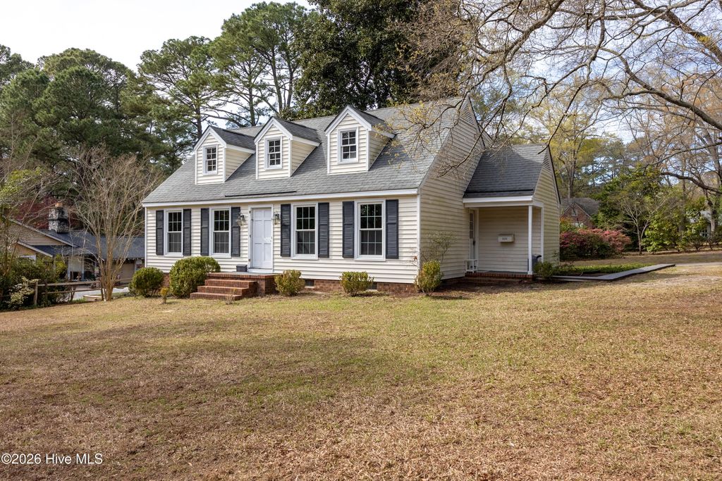 Photo of 500 Mount Vernon Drive NW, Wilson, NC 27893 (MLS # 100561650)