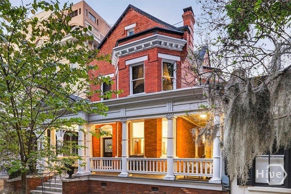 106 E HARRIS ST, SAVANNAH, GA 31401 - Image 8a38e93bad7efd04f52108b8f86df9af/3140747180