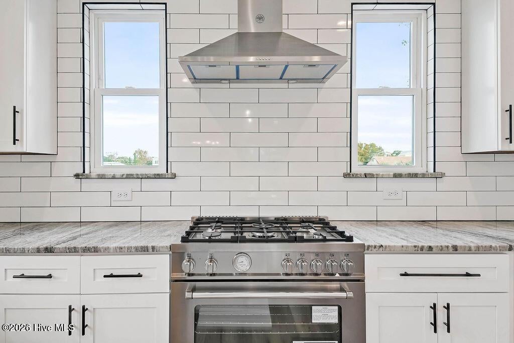 907 Fourth Street S