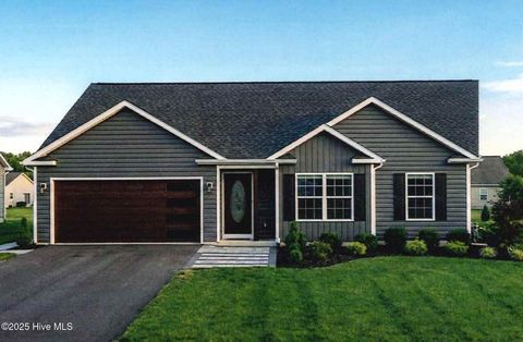 Homes For Sale - 107 Blanche Street<br/> Chadbourn, NC 28431