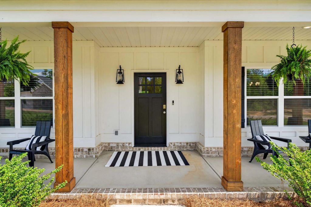 Photo of 598 Annison Pointe Court, North Augusta, SC 29860 (MLS # 554670)