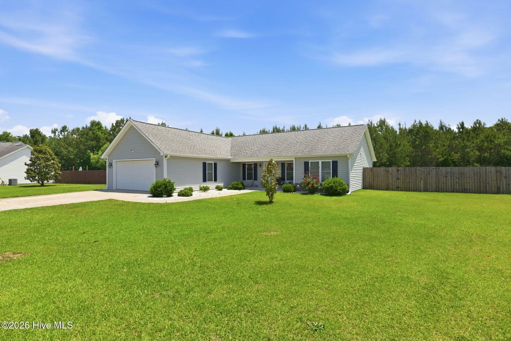 Photo of 85 Plantation Oaks Drive, New Bern, NC 28560 (MLS # 100601718)