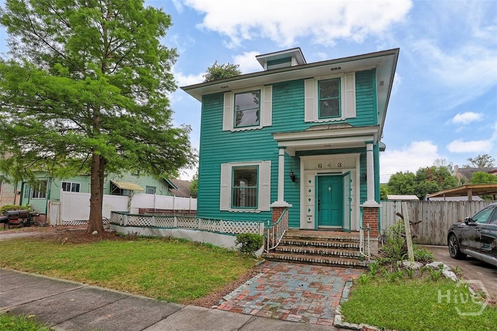 Photo of 643 E 40th Street, Savannah, GA 31401 (MLS # SA354984)