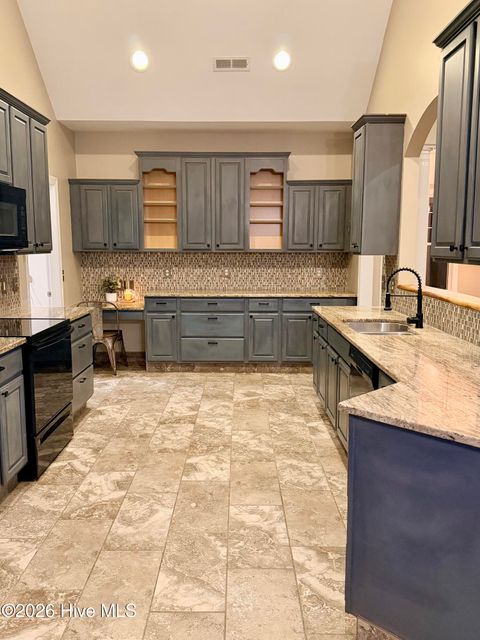 Tiny photo for 404 Old Swann Point Avenue, Rocky Point, NC 28457 (MLS # 100572708)