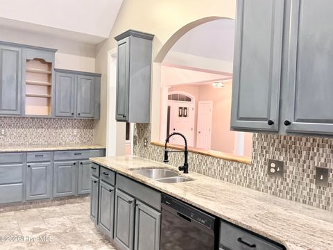 Tiny photo for 404 Old Swann Point Avenue, Rocky Point, NC 28457 (MLS # 100572708)