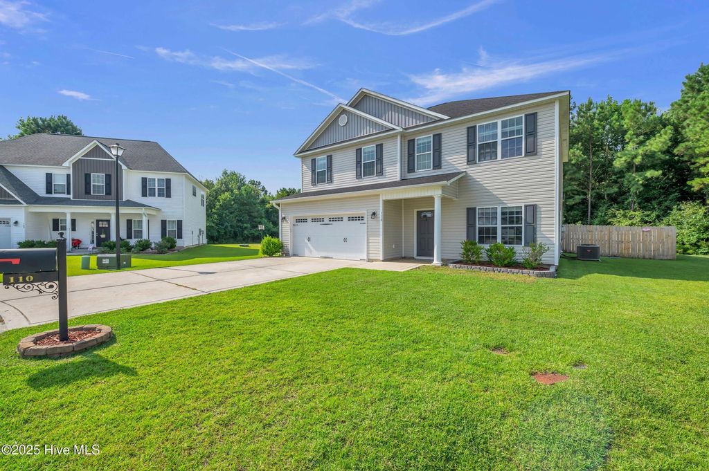 Photo of 110 Goldstone Court, Jacksonville, NC 28546 (MLS # 100522900)