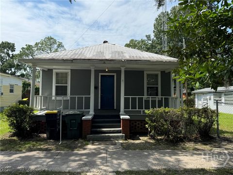 Apartment For Sale - 737 E 37th Street<br/> Chatham County, Savannah, GA 31401