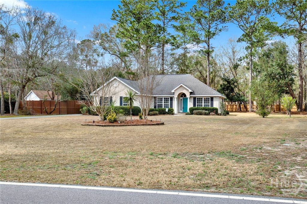Photo of 198 Sweet Hill Road, Richmond Hill, GA 31324 (MLS # SA349637)
