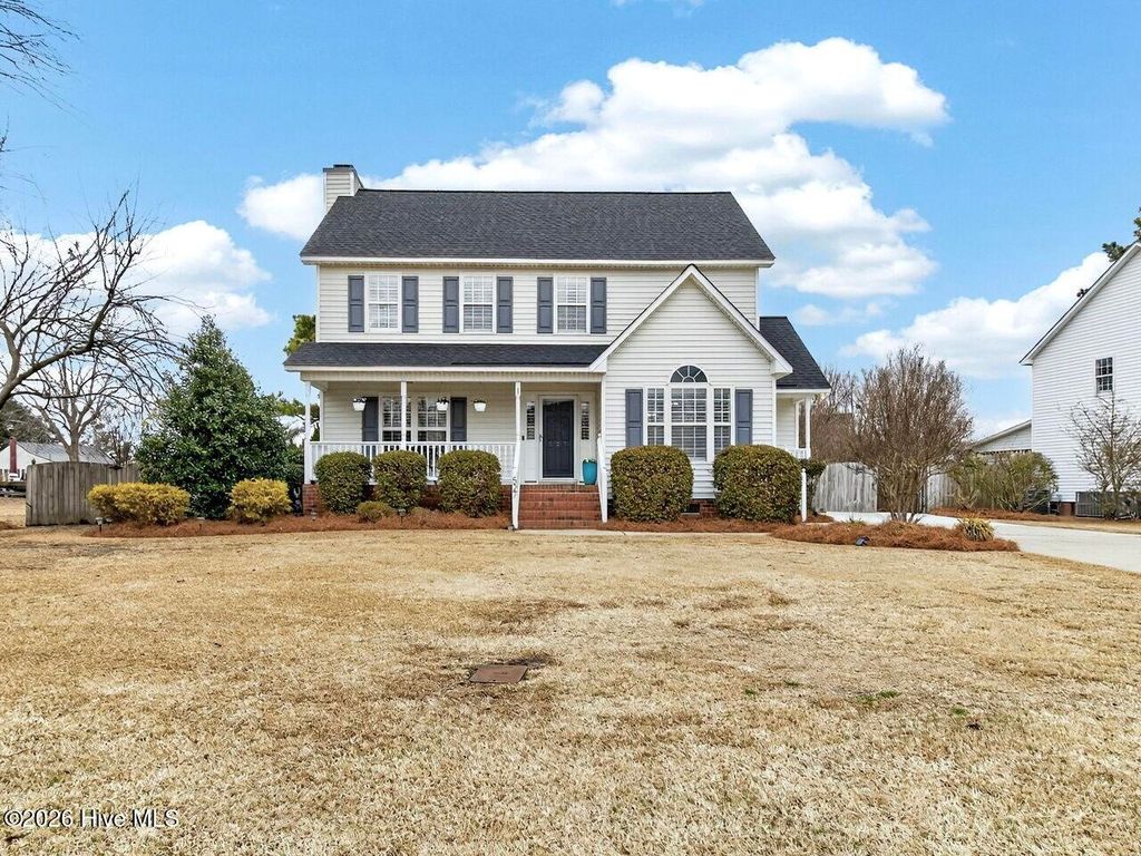 Photo of 527 Tabard Road, Winterville, NC 28590 (MLS # 100555670)