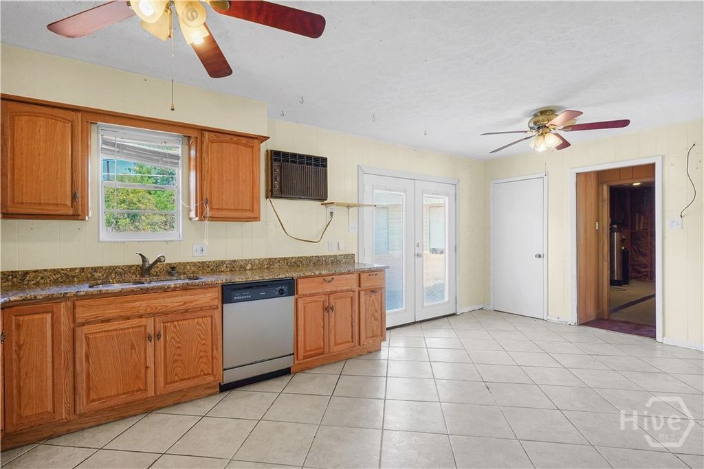 Photo of 200 Melrose Place, Rincon, GA 31326 (MLS # SA354449)