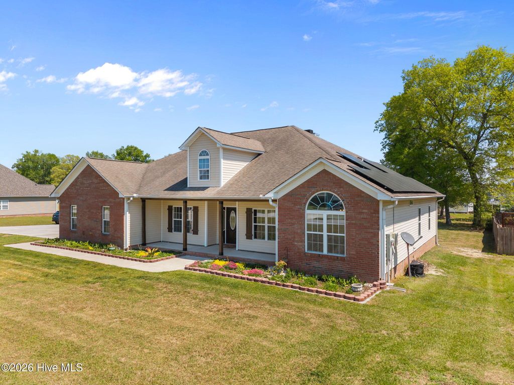 Photo of 200 E Howard Drive, Jacksonville, NC 28540 (MLS # 100567652)