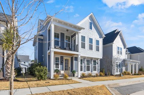 Photo of 4025 Watersail Drive, Wilmington, NC 28409 (MLS # 100551783)