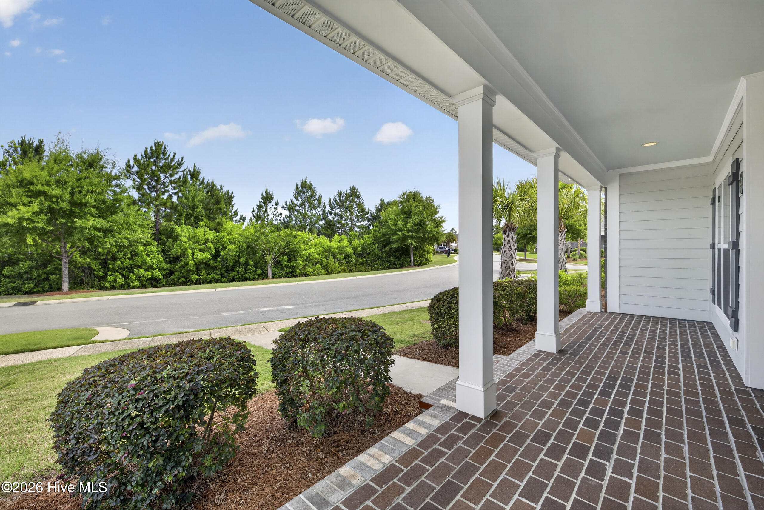 8450 Oak Abbey Trail NE
