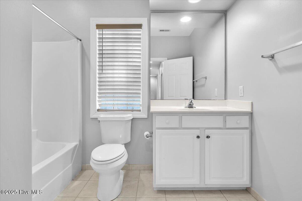 Wilmington, North Carolina 28409, United States, 3 Bedrooms Bedrooms, ,2 BathroomsBathrooms,Residential,Active,255630