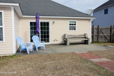 Tiny photo for 707 Appling Court, Jacksonville, NC 28546 (MLS # 100550736)